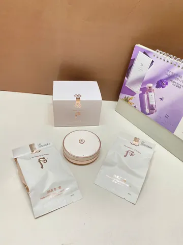 Phấn Nước Chống Nắng Dưỡng Trắng, Nâng Tone Da Whoo Radiant White Tone Up Sun Cushion SPF50+/PA+++
