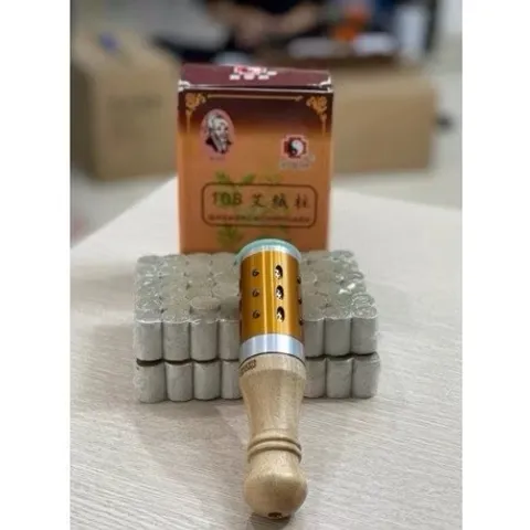 Cây lăn ngải ngọc bích dùng massage mặt và body