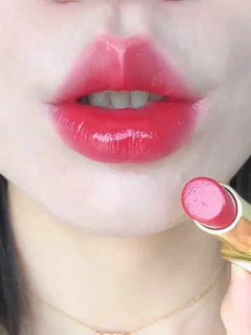 Son Tom Ford Soleil Ultra-Shine Lip 41 Remote Isle dưỡng môi mềm mượt, màu lên chuẩn ?️ Giá sốc!