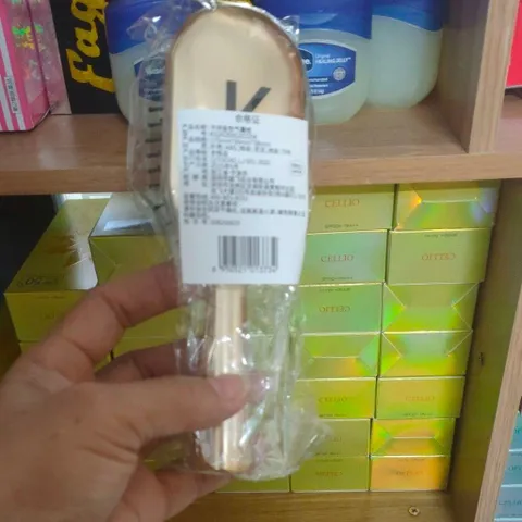 ( AUTH ) Lược Gỡ Rối Tóc TraveL tách gift đủ màu