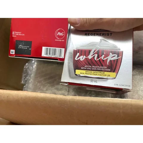 ( AUTH DATE 11-12/2026 ) kem dưỡng ngày đêm chống lão hóa WHIP REGENERIST HDRATING MOISTURIZER