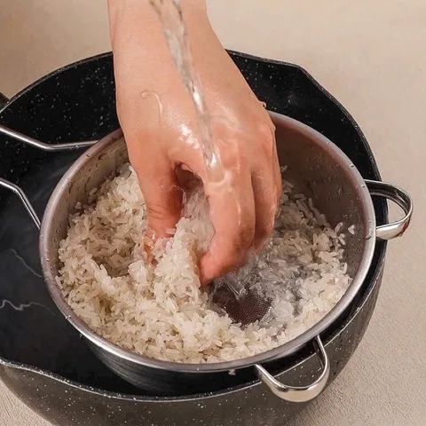 RÂY LỌC INOX TAY GẤU - NHỎ GỌN, LỌC CẶN SIÊU TIỆN