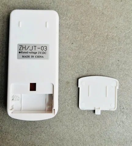 Remote thay thế cho máy lạnh Samurai 2 chiều với thiết kế nhỏ gọn LOẠI NGẮN tặng kèm Pin