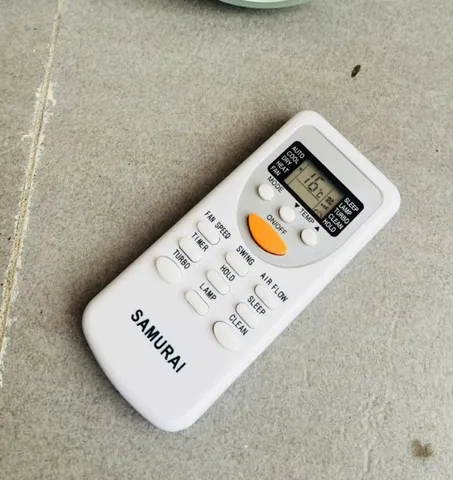 Remote thay thế cho máy lạnh Samurai 2 chiều với thiết kế nhỏ gọn LOẠI NGẮN tặng kèm Pin