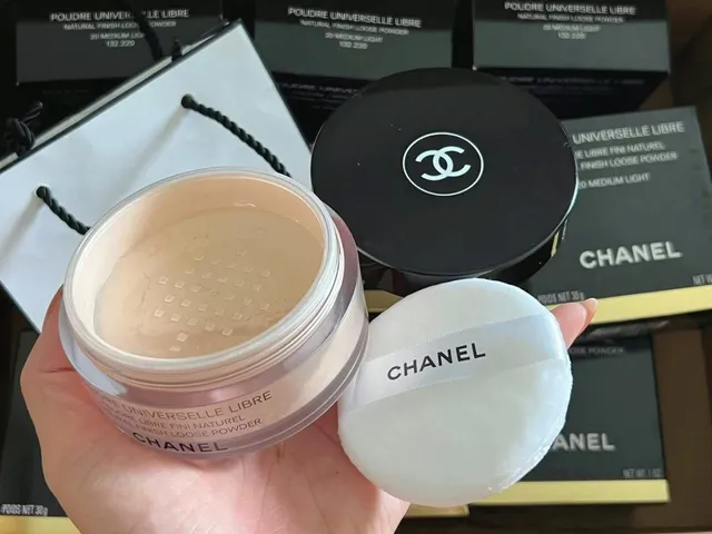 Phấn phủ bột Chanel Poudre Universelle Libre 20 kiềm dầu mịn da 💸 Giá tốt ghé shop nha
