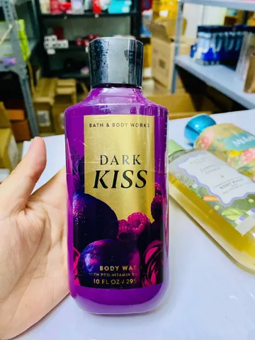 Sữa tắm Bath & Body Works Cherry Blossom dưỡng da thơm mát 295ml - Giá rẻ sập sàn ?️
