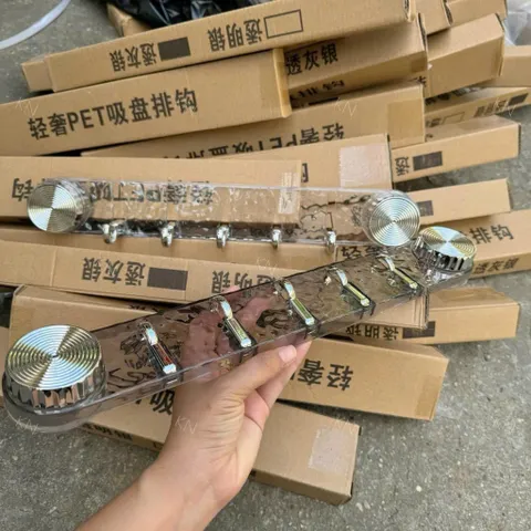 MÓC TREO DÁN TƯỜNG 5 MÓC – GỌN GÀNG, TIỆN DỤNG