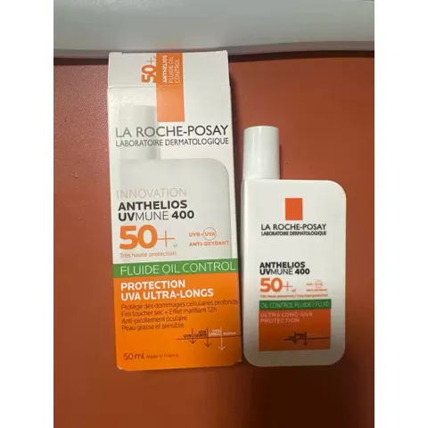 Kem Chống Nắng La Roche-Posay Anthelios UVMune 400 SPF50+ 50ml – Invisible Fluid / Oil Control