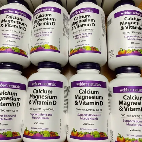 Viên uống Webber Naturals Calcium Magnesium & Vitamin D |250 viên| Hỗ trợ cơ bắp - Bảo vệ/nuôi dưỡng hệ xương & Phòng ngừa loãng xương [SP Chuẩn Canada không tem]