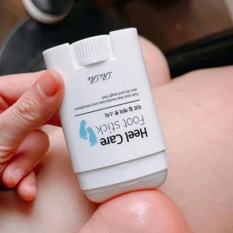 Thanh dưỡng gót chân Rire Heel Care Foot Stick Hàn Quốc mềm mịn