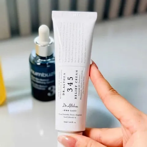 Kem dưỡng mụn gom cồi mụn Tazoretin xanh lá và phục hồi sau mụn 345 