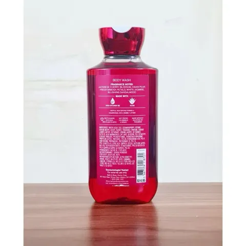 Mẫu mới - Sữa tắm cho nữ Japanese Cherry Blossom chai 295 ml của hãng Bath & Body Works từ Mỹ
