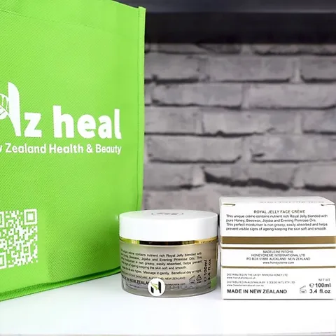 [Hỏa tốc] Kem Dưỡng Trắng Da Chống Lão Hóa Madeleine Ritchie Royal Jelly Face Crème hàng chính hãng