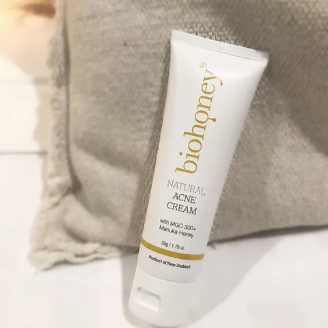[Hỏa tốc] Kem Mật Ong Biohoney Natural Acne Cream Cho Da Mụn 50g