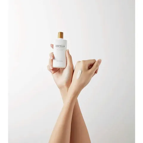 Kem Chống Nắng Thuần Vật Lý Nâng Tông Da Tự Nhiên Chiết Xuất Rau Má Skin 1004 Phù Hợp Cả Mẹ Bầu Da Nhạy Cảm
