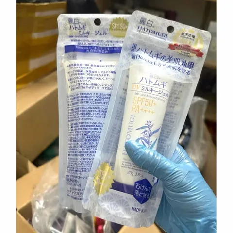 [Ảnh thật] [ XẢ KHO ] Kem Chống Nắng  THE UV MILKY GEL Dưỡng Ẩm & Làm Sáng Da 80g Phù hợp với mọi loại da.