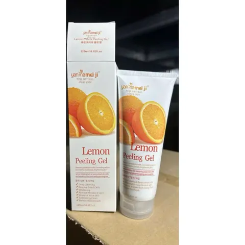 Gel Tẩy Da Chết Hoa Quả Làm Trắng Da Cho Mặt – Yan Namei Ji Whitening Peeling Gel 320ml