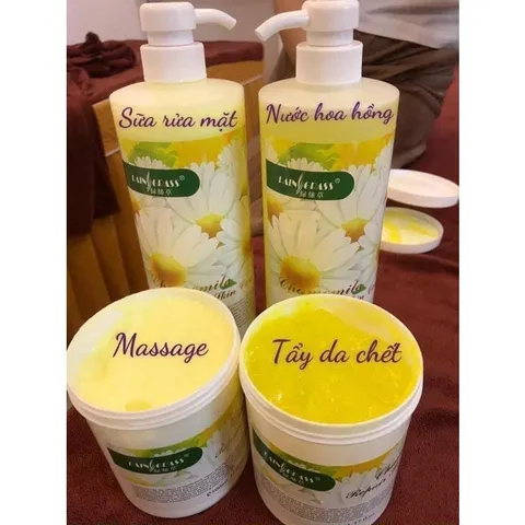 Bộ Chăm Sóc Da Hoa Cúc, Bộ 4 Chai Sữa Rửa Mặt, Kem Massage, Tẩy Da Chết Chính Hãng
