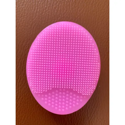 Miếng cọ rửa mặt, tẩy tế bào chết, gội đầu cho em bé (màu giao ngẫu nhiên) 819274