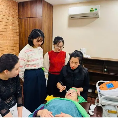 Máy Tam Thông Đại Sư công nghệ cao cấp và thảo dược thuần thiên nhiên cùng với kỹ thuật chuyên sâu