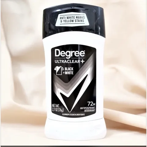 Sáp Khử Mùi Degree Ultra Clear+ 76g