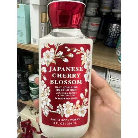 NỘI ĐỊA MỸ Sữa dưỡng thể Japanese Cherry Blossom - Bath & Body Works 236ml nội địa Mỹ mẫu mới