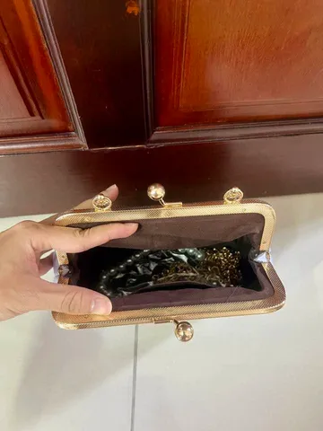(NEW) - TRUNG HOA Cốp đi tiệc quai kiềng đựng vừa điện thoại