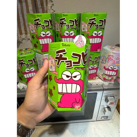 🔥 [Có Sticker] Bánh Snack Tohato Chocobi Shin-chan Hình Cậu Bé Bút Chì Xách Tay Nhật
