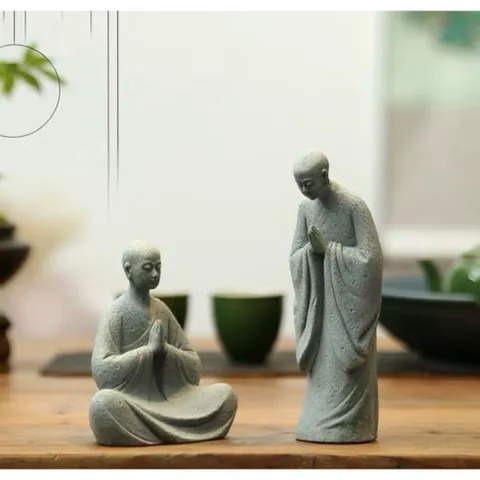 Tượng vô danh tăng đứng vái,ngồi thiền đá sa thạch trang trí góc thiền,chậu cây,bể cá,non bộ,bàn trà…
