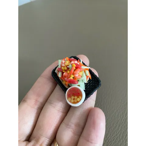 mô hình dĩa gỏi dưa leo mini bằng đất sét