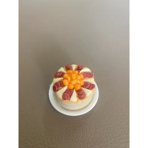 mô hình bánh trứng muối 3cm bằng đất sét