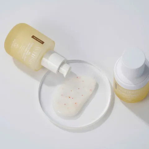 ￼WHISIS So, Derma Care Vegan Ampuole Serum 2in1 Làm Trắng, Chống Lão Hóa Thuần Chay 45 ml (P136444)