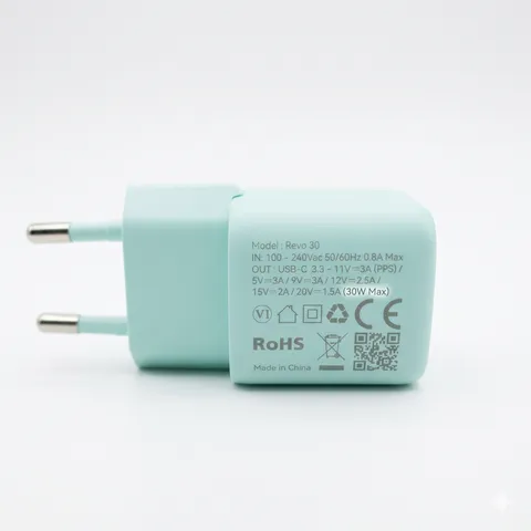 Củ sạc nhanh 30W (chân tròn) hãng VOLTME Revo 30 mini cổng nghệ GaN III PD nhỏ gọn (P133310)