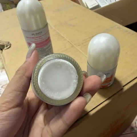 Lăn Khử Mùi Dưỡng Sáng Hương Nước Hoa Cao Cấp Purité 50ml & 20ml (P131268)