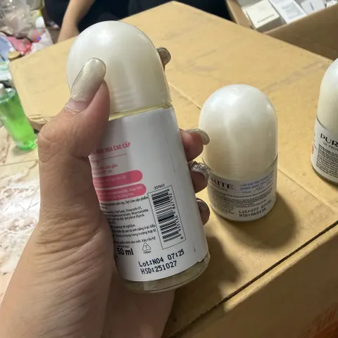 Lăn Khử Mùi Dưỡng Sáng Hương Nước Hoa Cao Cấp Purité 50ml & 20ml (P131268)