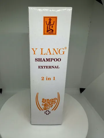 Dầu Gội Đầu Y Lang , Làm Sạch Tóc, Làm Sạch Da Đầu, Chai 100ml