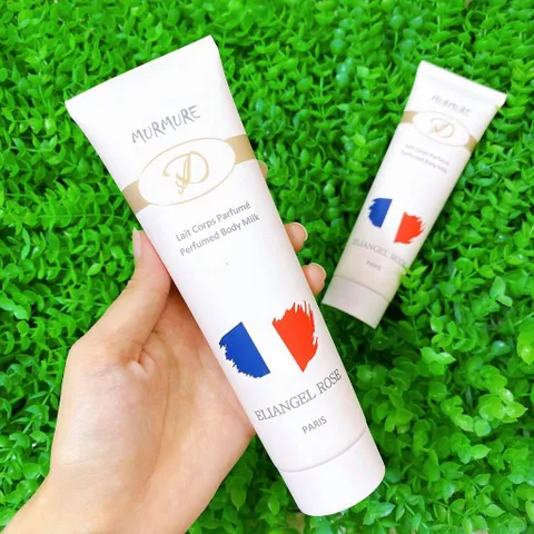 Sữa tắm Mumure Pháp 200ml hương nước hoa quyến rũ dưỡng ẩm cho làn da mịn màng