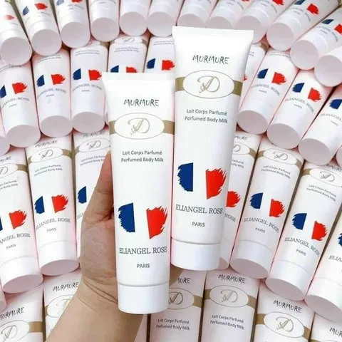 Sữa tắm Mumure Pháp 200ml hương nước hoa quyến rũ dưỡng ẩm cho làn da mịn màng