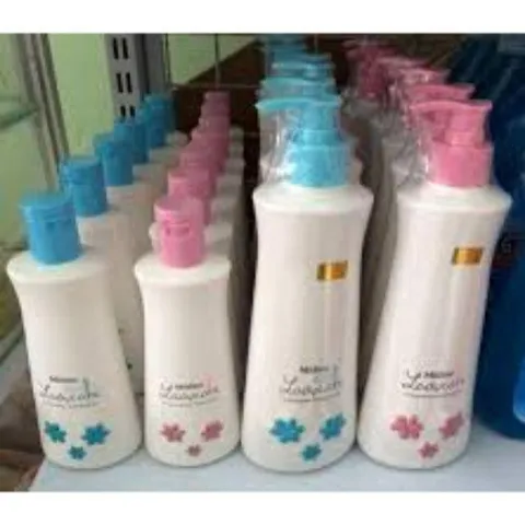 Dung dịch vệ sinh Mistine 200ml chứa Lactacys