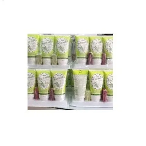 1 lốc sữa rửa mặt gạo Thái Lan