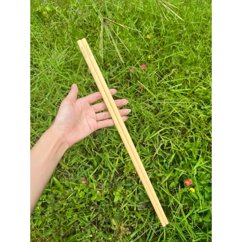 Đũa Chiên Xương Gà ( 1 Đôi ) được thiết kế dài dùng cho việc ăn uống hoặc nấu nướng (TH730)