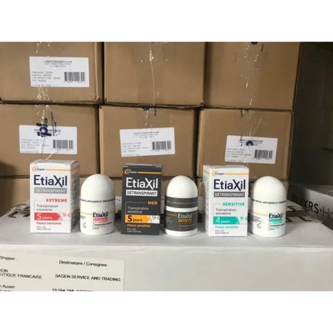 [Chính hãng] Lăn Ngăn Khử Mùi, Ngăn Mồ Hôi Chuyên Sâu Etiaxil Men 15ml (Màu Đen Vàng)