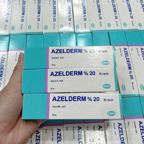 Kem Dưỡng Azelderm 20% Hỗ Trợ Giảm Mụn Và Giảm Thâm 30g
