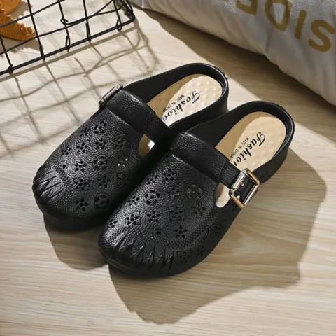 Dép Sục Nữ Họa Tiết Hoa Xinh Xắn, Sục Bít Mũi Quai Ngang Khóa Cài Thời Trang - Nàng Thơ Shoes