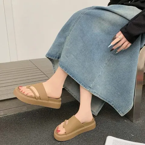 Dép Sandal Nữ Đế Cao 4cm Quai Ngang Thời Trang Hàn Quốc Đi Êm Chân (QC Fullbox)