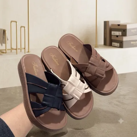 Dép nữ quai đan chéo đế cao 4cm – mềm êm chống trơn – phong cách Hàn Quốc – đi học đi chơi hot trend tăng 1 size