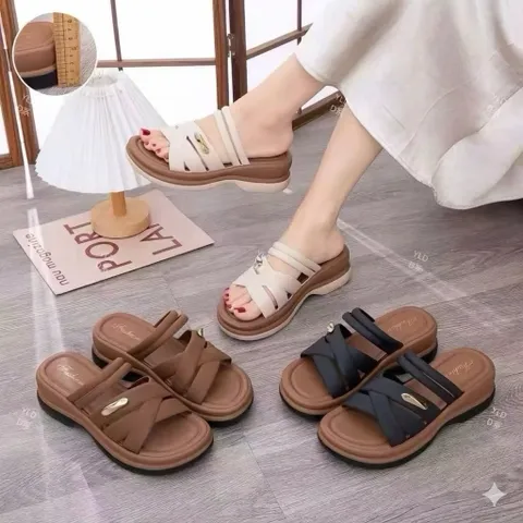 Dép Nữ Đế Su Đúc 5cm Quai Chéo Đan Mềm Khóa Kim Loại Cao Cấp - Dép Lê Bánh Mì Cao Su Non Êm Chân ( Tăng 1sz)