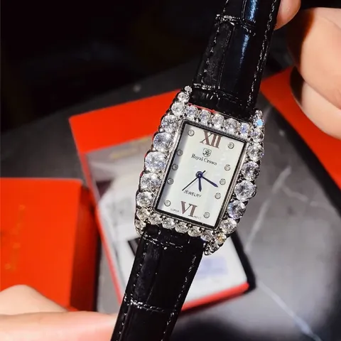 Đồng Hồ Nữ Dây Da Đính Đá Pha Lê ROCROWN Sang Trọng Kèm box