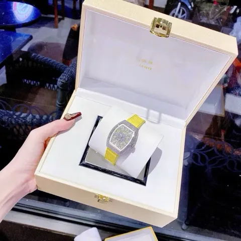 Đồng hồ Nữ FF đính đá sang chảnh, FULLBOX