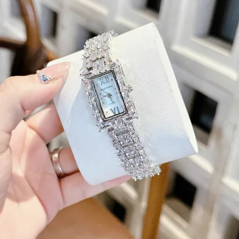 YUMI WATCH Đồng Hồ Nữ YUMI CR Mặt Vuông Đính Đá Pha Lê Sang Trọng HOT